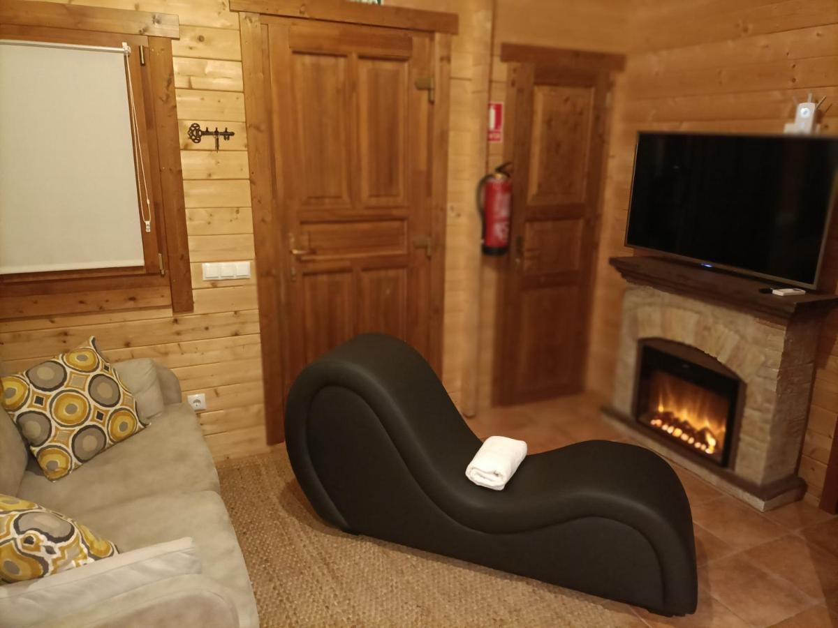 La Dehesilla De Toledo Escapada Romantica Jacuzzi Sillon Tantrico Cobisa Eksteriør bilde